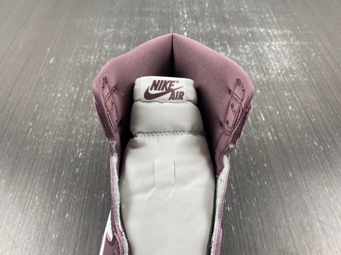 Air Jordan 1 High OG “Sky J Mauve”  DZ5485-105
