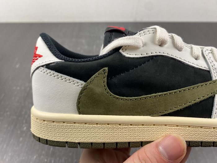 KIDS TRAVIS SCOTT SHOES