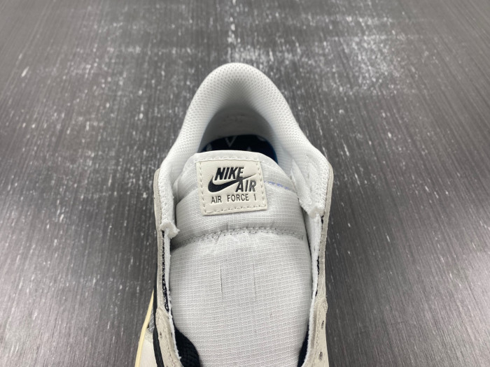 Travis Scott x Air Jordan 1 Low top DZ8866-192