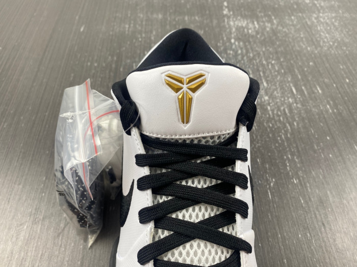 Nike Kobe 4 Protro “Gigi” FJ9363-100