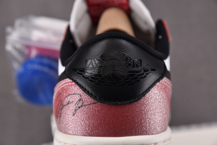 Air Jordan 1 Low OG Trophy Room FN0432-017