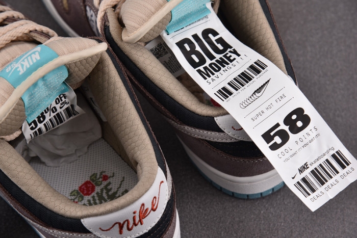 Nike SB Dunk Low Big Money Savings FZ3129-200
