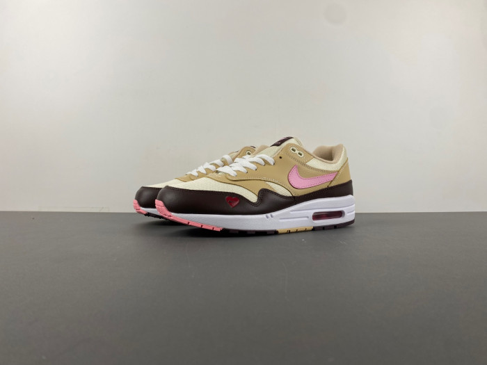 Nike Air Max 1 Valentine