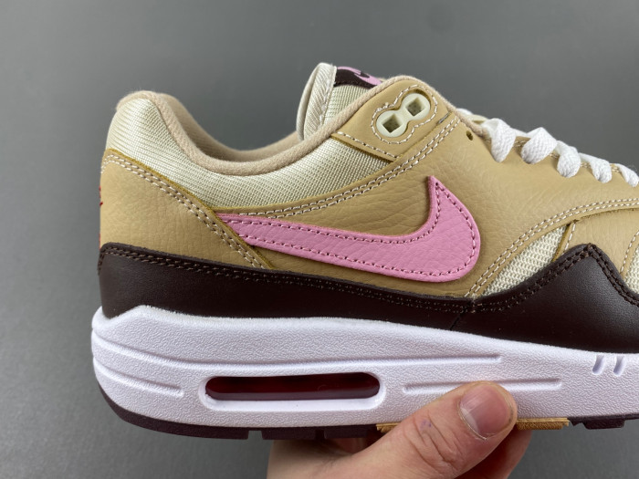 Nike Air Max 1 Valentine
