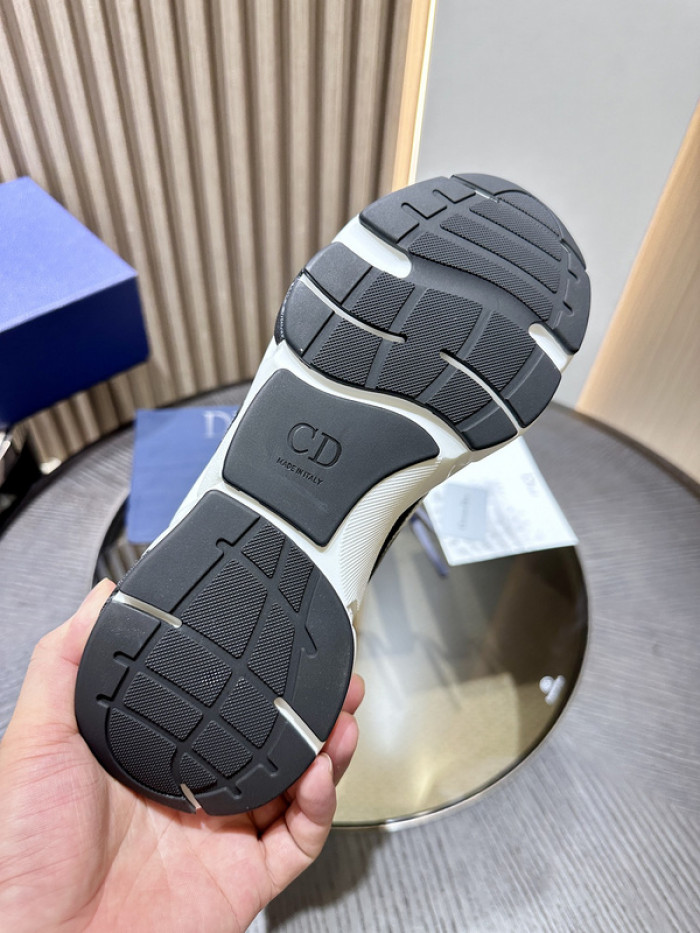 B22 TRAINER SNEAKER