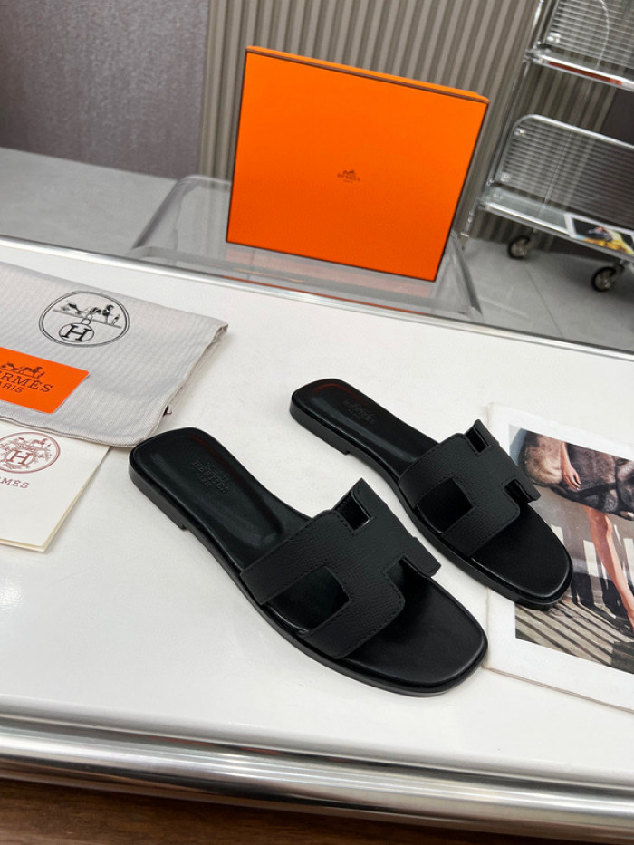 Hermes Sandals