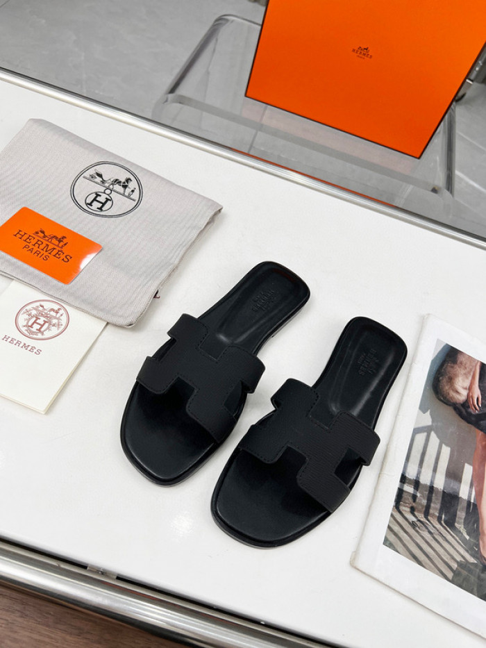 Hermes Sandals