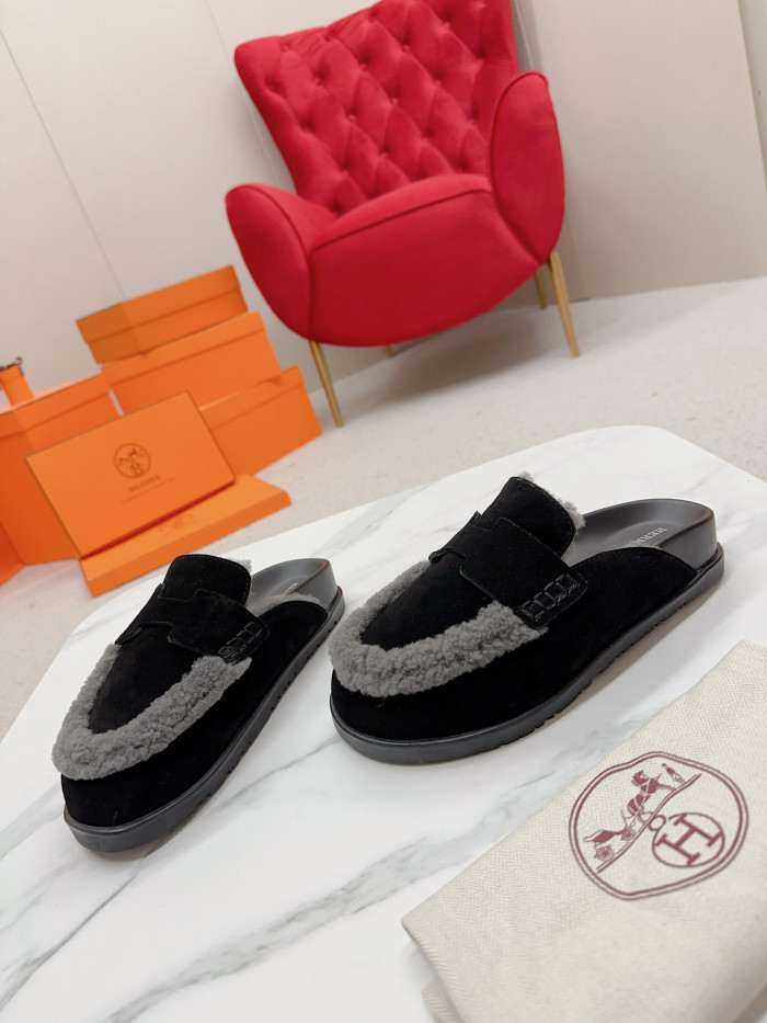Hermes Sandals