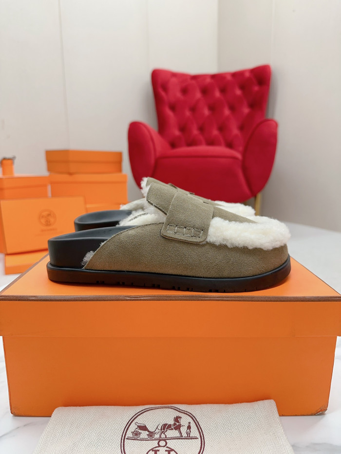 Hermes Sandals