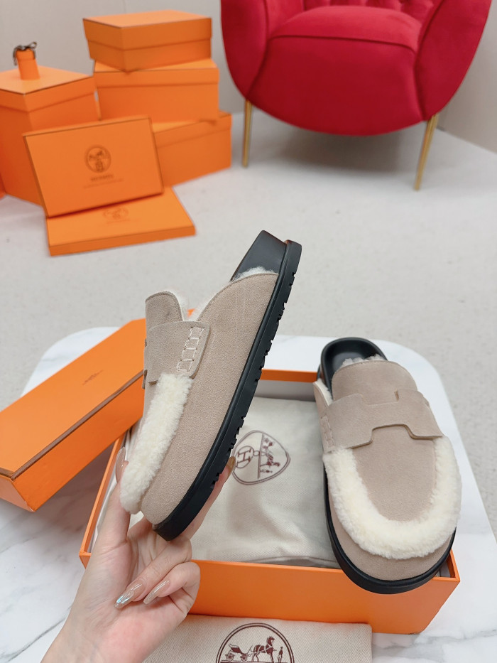 Hermes Sandals