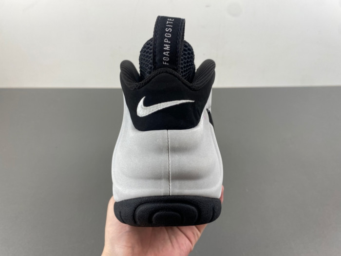 Nike Air Foamposite Pro “Wolf Grey” HF0794-001