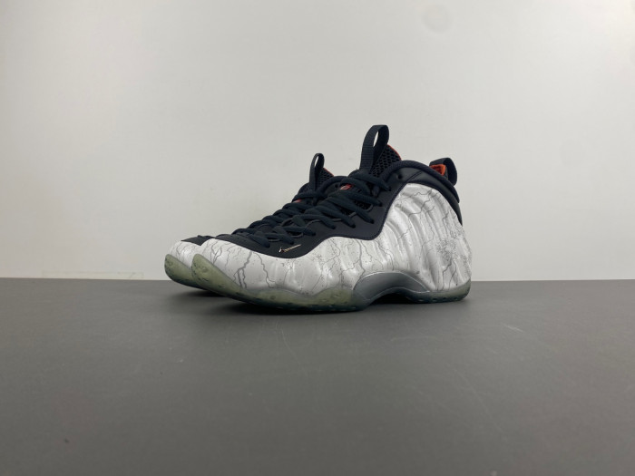 TEKKEN 8 x Nike Air Foamposite One “Jin Kazama” HF6367-001