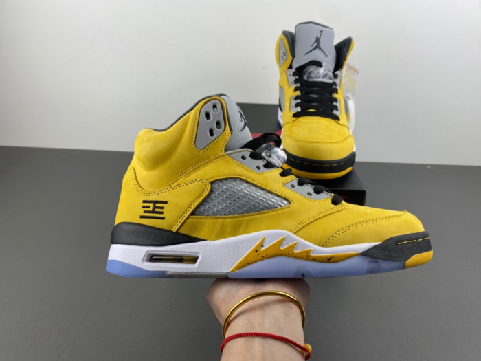 Air Jordan 5 "Tokyo" IO3372-700