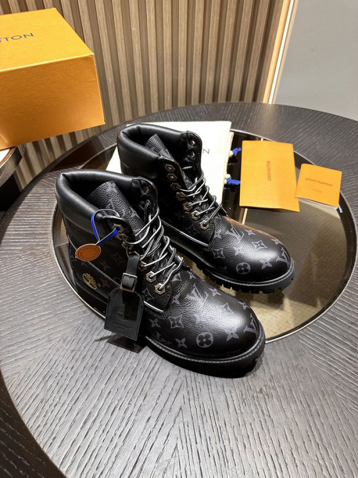 L1VV Boots
