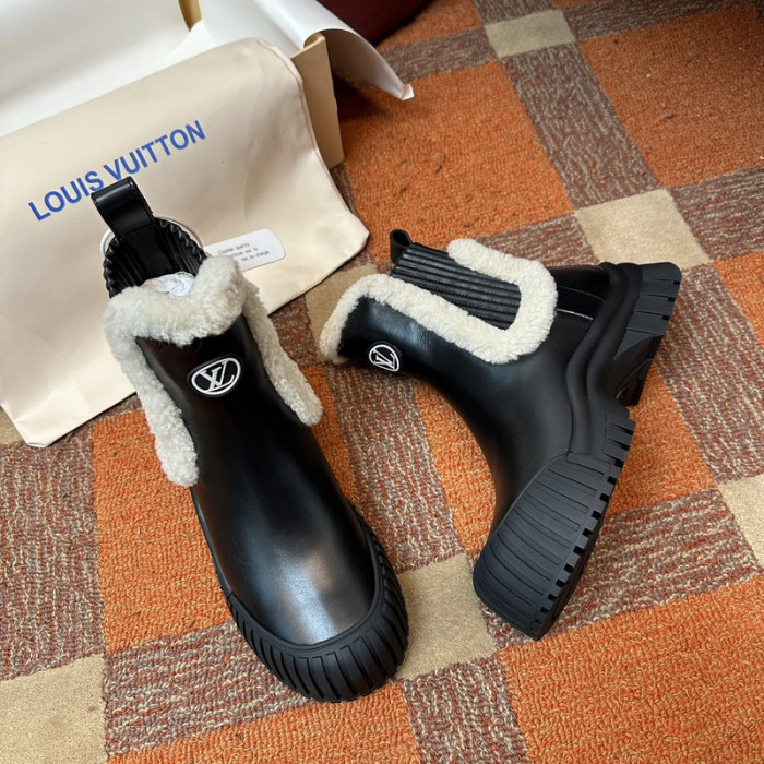 L1VV Boots