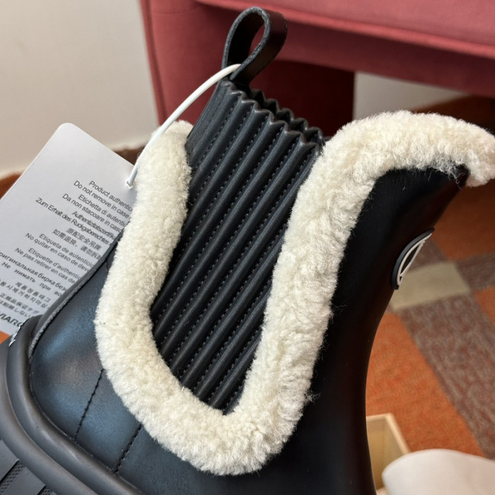 L1VV Boots