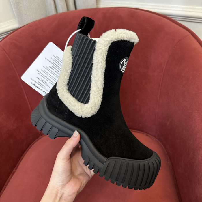 L1VV Boots