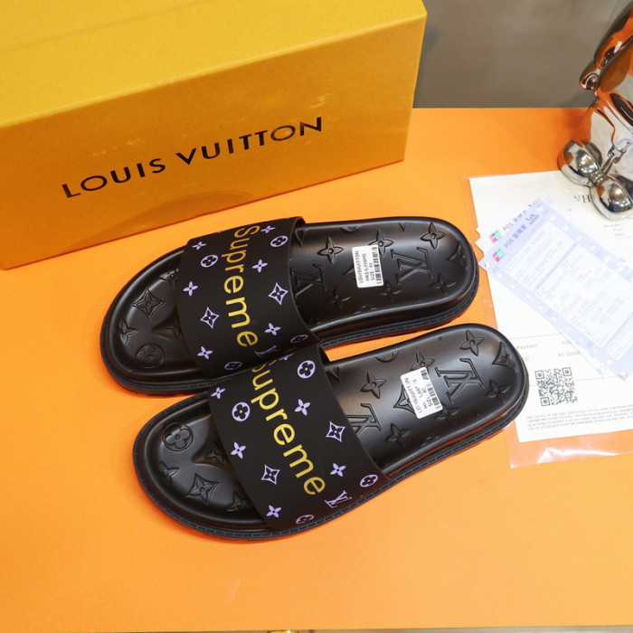 L1VV SANDALS