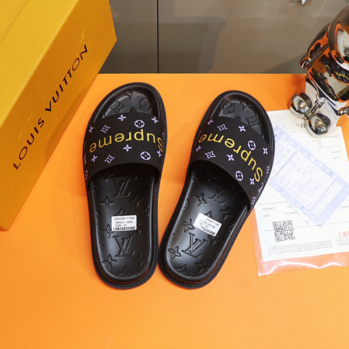 L1VV SANDALS