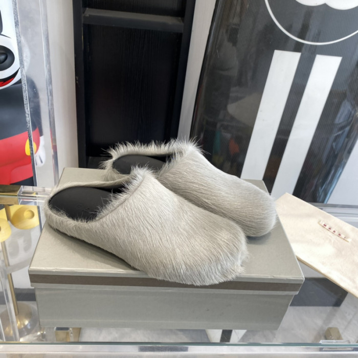 MARNI Fussbett Sabot Loafers