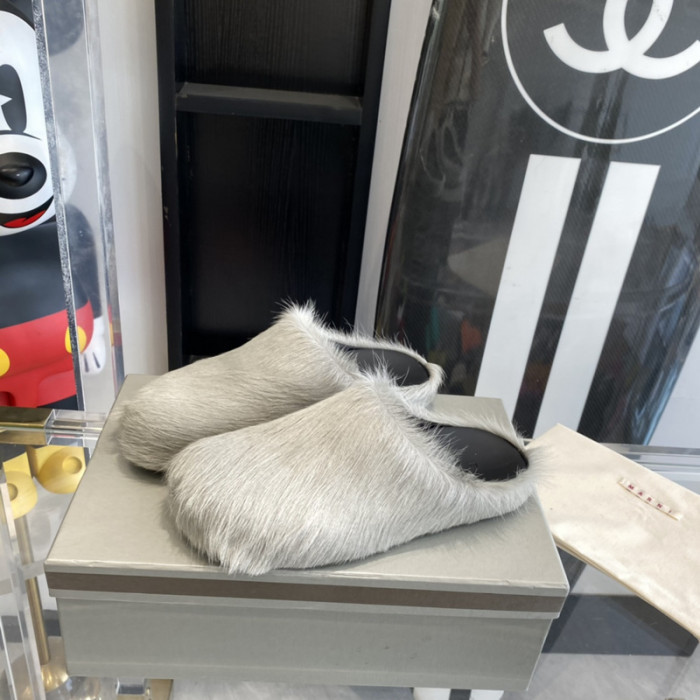 MARNI Fussbett Sabot Loafers