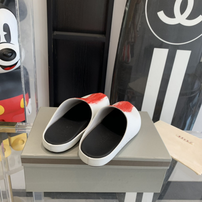 MARNI Fussbett Sabot Loafers