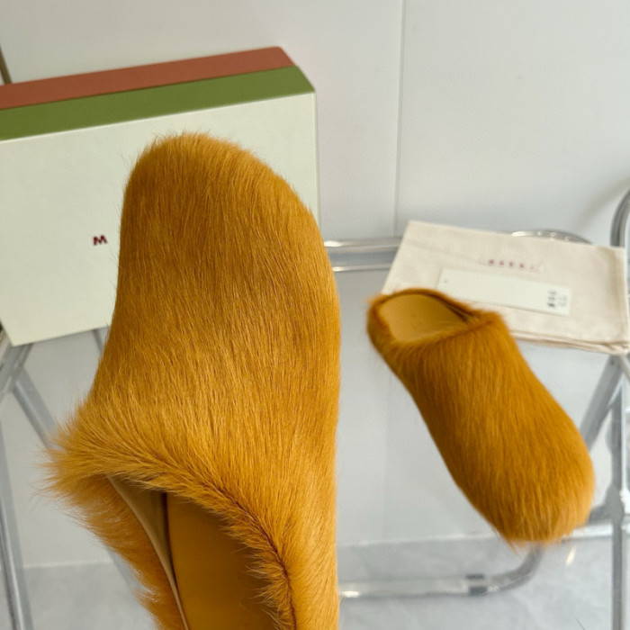 Marni Fussbett Sabot Loafers