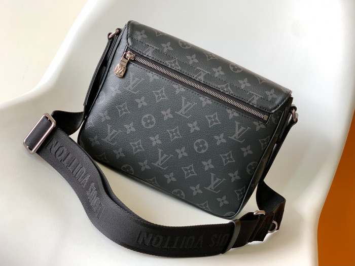 L1VV MESSENGER BAG-25*22*7cm