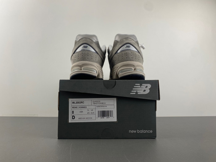 New Balance 2002R Marblehead Light Aluminum ML2002RC