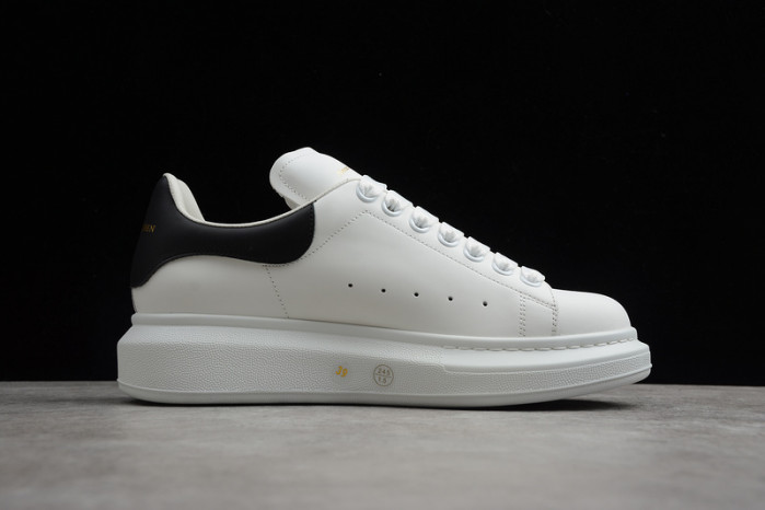 ALEXANDER MCQUEEN SNEAKERS