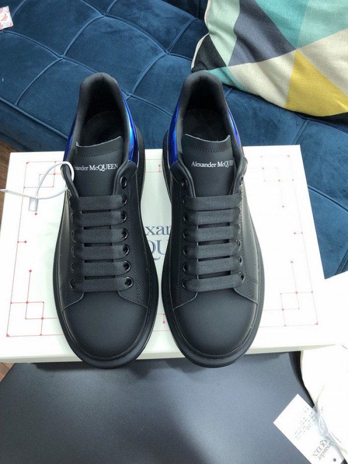 ALEXANDER MCQUEEN SNEAKERS