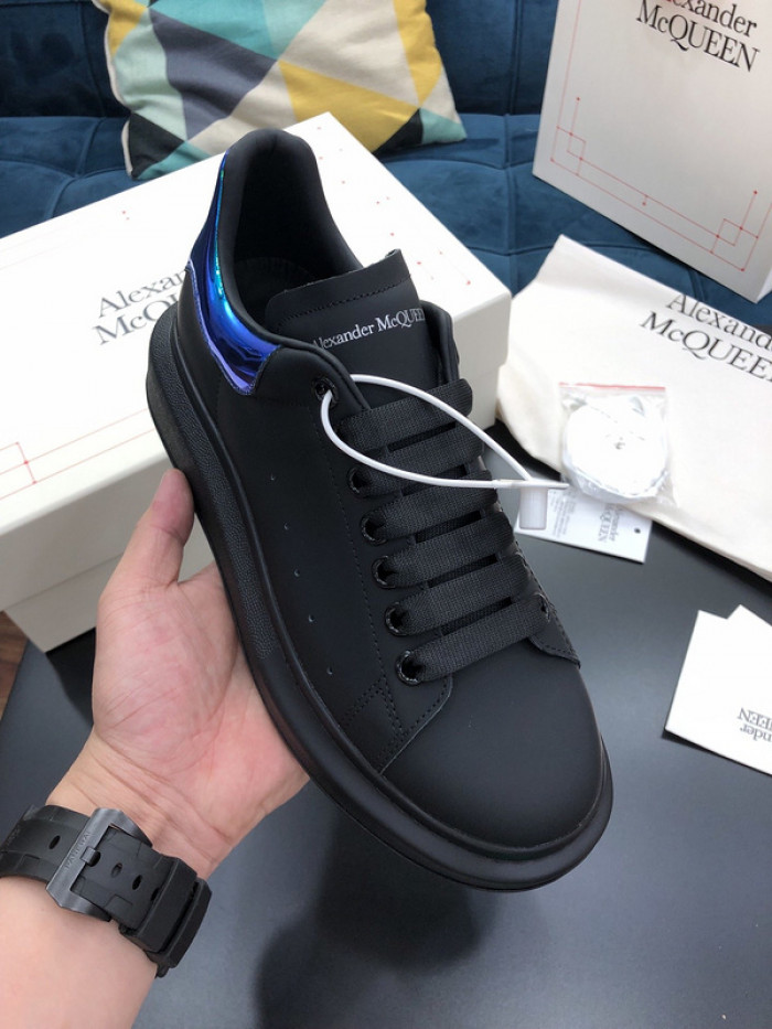 ALEXANDER MCQUEEN SNEAKERS