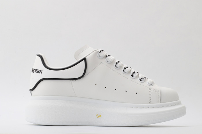 ALEXANDER MCQUEEN SNEAKERS