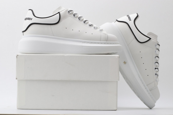 ALEXANDER MCQUEEN SNEAKERS