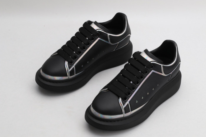 ALEXANDER MCQUEEN SNEAKERS