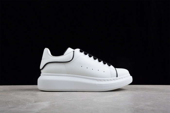 ALEXANDER MCQUEEN SNEAKERS