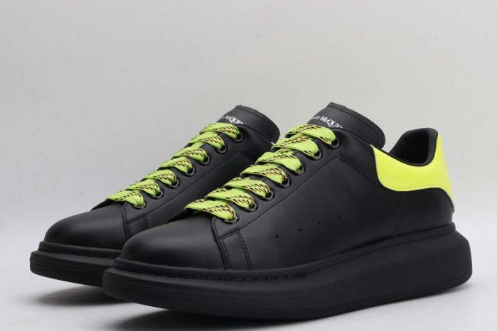 ALEXANDER MCQUEEN Sneaker