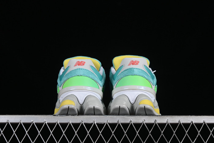 New Balance 9060 DTLR Cyan Burst U9060DBT